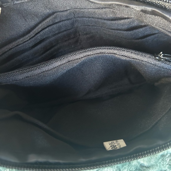 Embroidered Floral Wallet/Wristlet by Lucia’s Imports - Picture 3 of 4